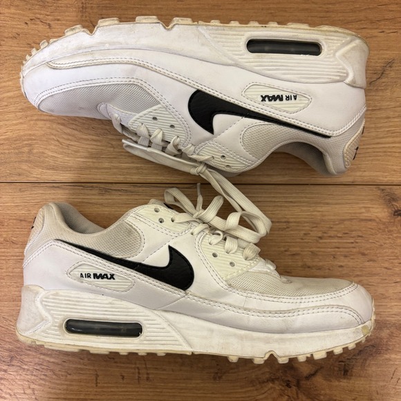 NIKE Air Max 90 Sneakers Womens Size 8 White Black DH8010 101 Athletic Comfort - Picture 8 of 13